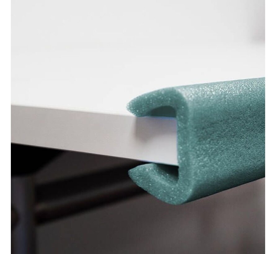 U-förmiges Schaumprofil – Öffnung 20–35 mm – Höhe 43 mm – 200 cm lang – Karton mit 90 Stück