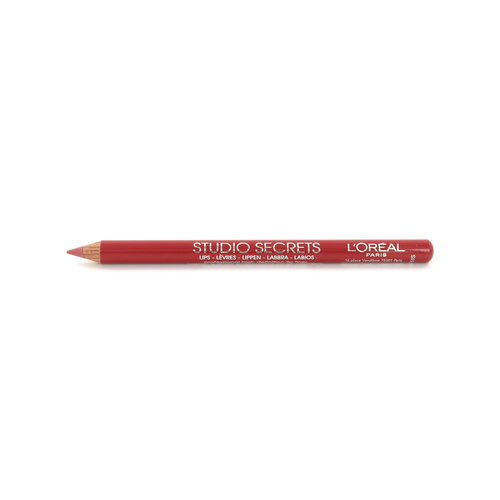 L'Oréal Studio Secrets Crayon à lèvres - 053 Red