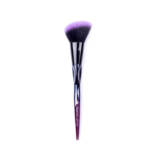 Brushworks HD Angled Contour Brush