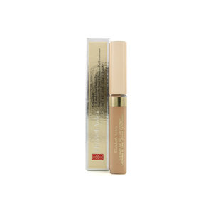 Ceramide Lift And Firm Concealer - 04 Medium