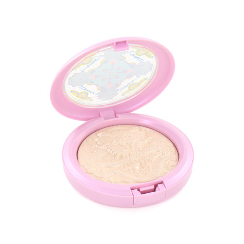 MAC Cosmetics Double Gleam Extra Dimension Highlighter