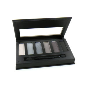 Eyes Uncovered Oogschaduw Palette - Smokey Grey