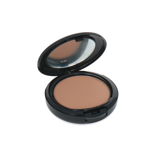 Make-Up Studio Velvet Fond de teint - Warm Beige