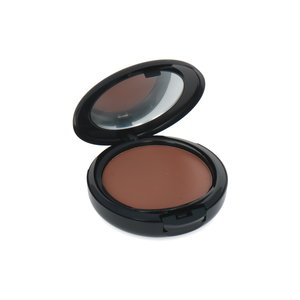 Light Velvet Foundation - Mocca Tan