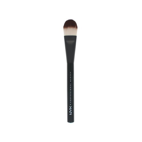 NYX Pro Flat Foundation Brush