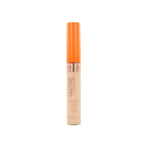 Lasting Radiance Concealer - 010 Ivory