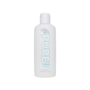 Self Tan Foaming Water 200 ml - Light/Medium