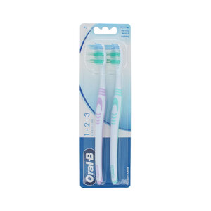 Oral-B 1.2.3 Classic Care Duo Pack Pink-Green Zahnbürste - Medium 1.2.3 Classic Care Duo Pack Pink-Green Zahnbürste - Medium