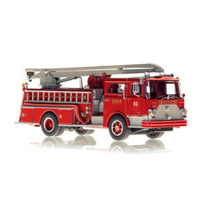 Fire Replicas Chicago Fire Department 1949 Mack® L Engine 68