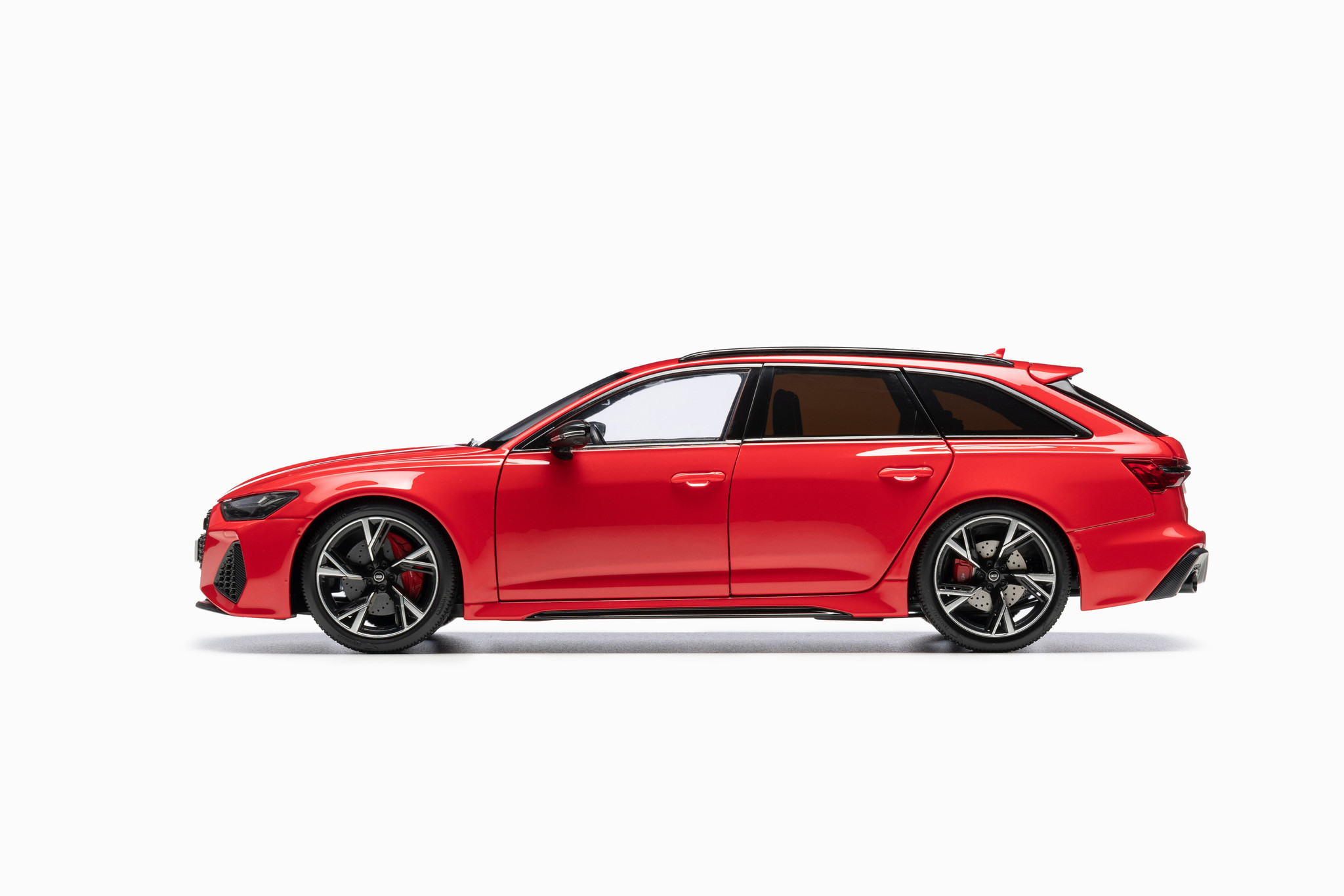 Audi RS6 Avant new on Gruppo Chiarito, official Audi dealership