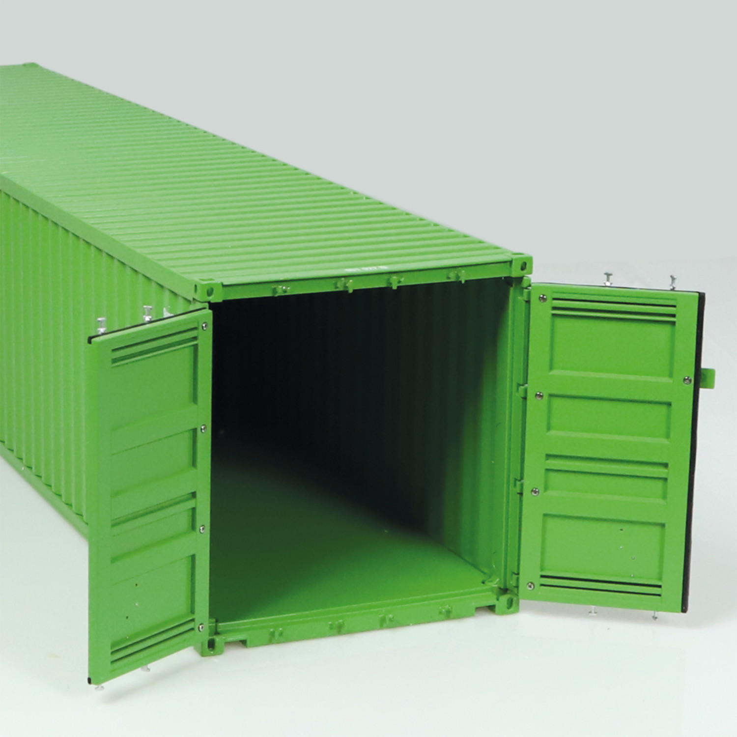 https://cdn.webshopapp.com/shops/293555/files/408885197/1500x4000x3/trailer-eu-40-ft-container-green.jpg