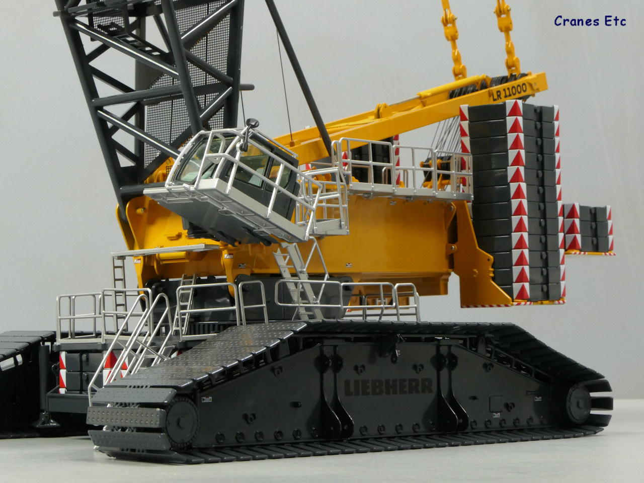 Unser NZG Blog - Neuer Bericht von Cranes Etc - Liebherr LR 11000 