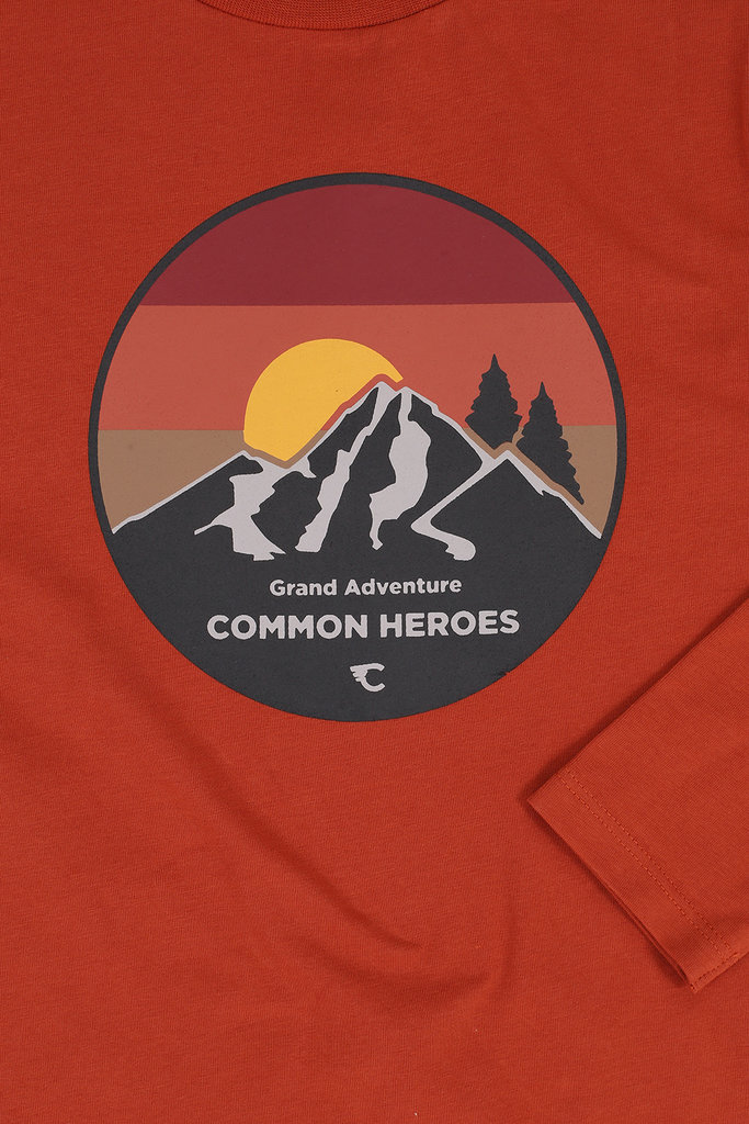 Common Heroes T-shirt Burnt Orange