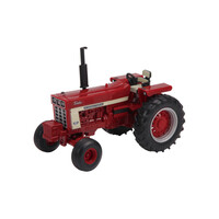 Britains International Harvester Farmall 1066 1:32