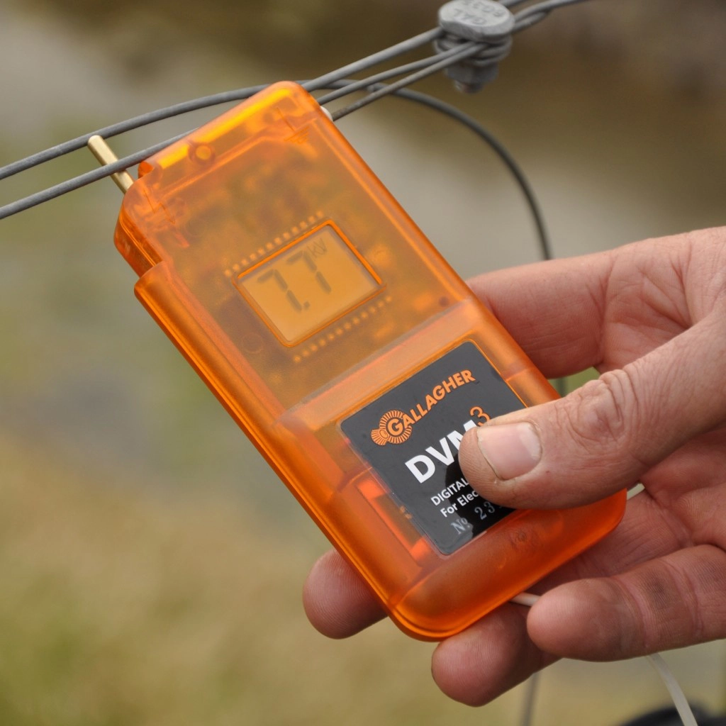 Gallagher Voltmeter