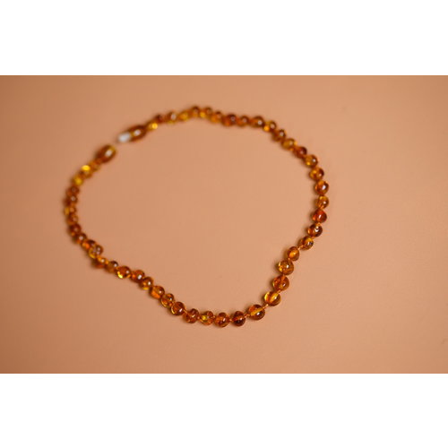 Orange and Amber Orange and Amber | Amber / Barnsteen ketting 32cm