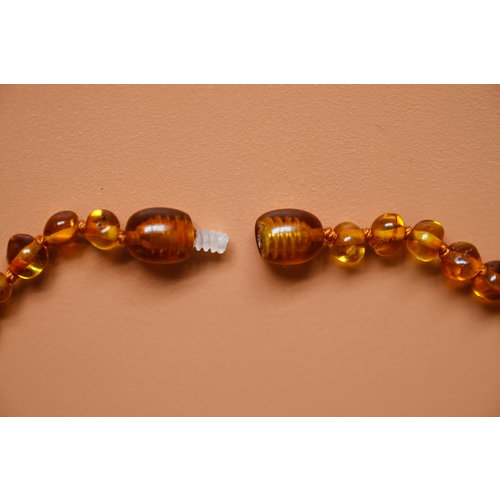 Orange and Amber Orange and Amber | Amber / Barnsteen ketting 32cm