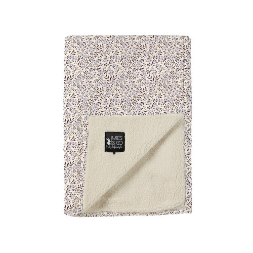 Mies & Co Mies & Co | Big soft teddy blanket | Teddy deken Vintage Flower Lila Mies & Co Mies & Co | Big soft teddy blanket | Teddy deken Vintage Flower Lila
