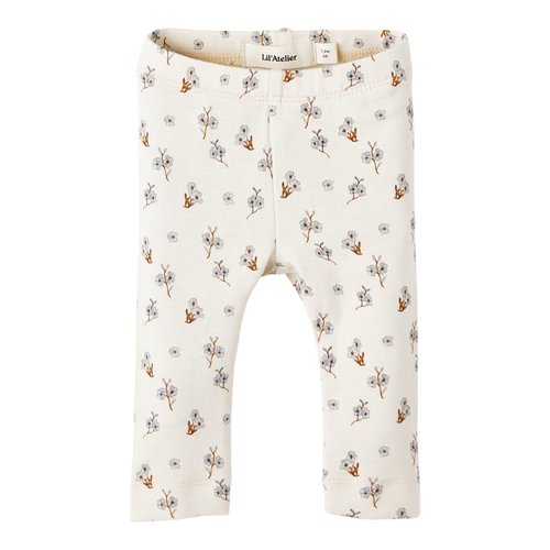 Lil' Atelier Lil' Atelier | Gaya slim baby leggings | Blauw bloemetje Turtledove Lil' Atelier Lil' Atelier | Gaya slim baby leggings | Blauw bloemetje Turtledove