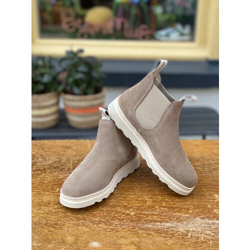 Nubikk Nubikk | Jonah Rai JR | Chelsea boots Taupe Suede Nubikk Nubikk | Jonah Rai JR | Chelsea boots Taupe Suede