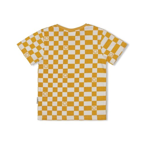 Sturdy Sturdy | T-shirt AOP | Checkmate Geel