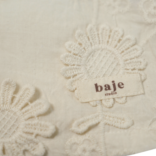 Baje Studio Baje Studio | Neale Blouse 3D embroidery | Creme