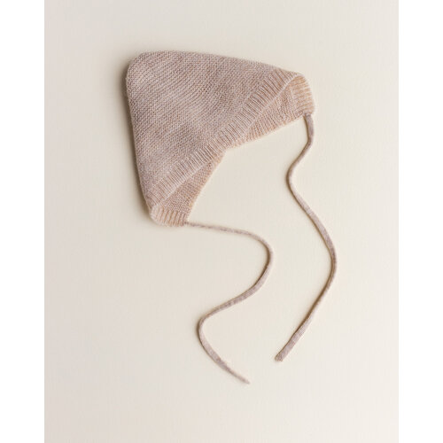 Hvid Hvid | Newborn bonnet | Wollen mutsje sand