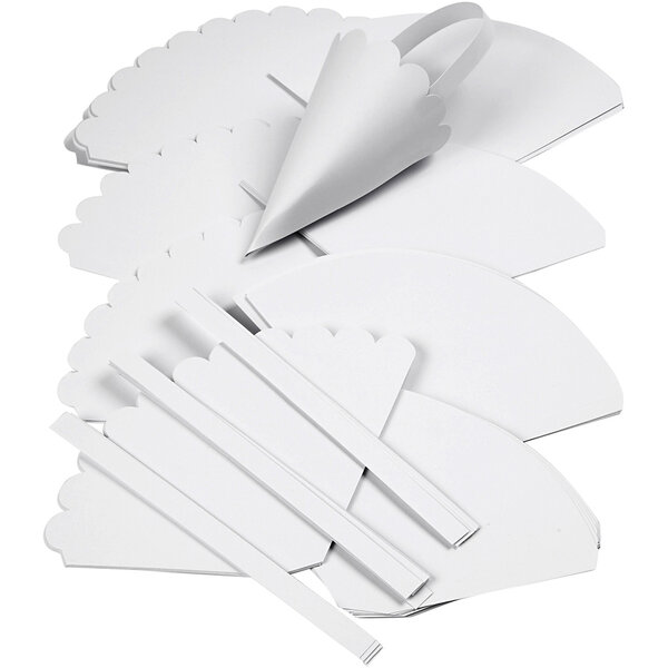 Vivi Gade Uitgestanste kegels, H: 13 cm, d 8 cm, wit, 240 stuk/ 1 doos