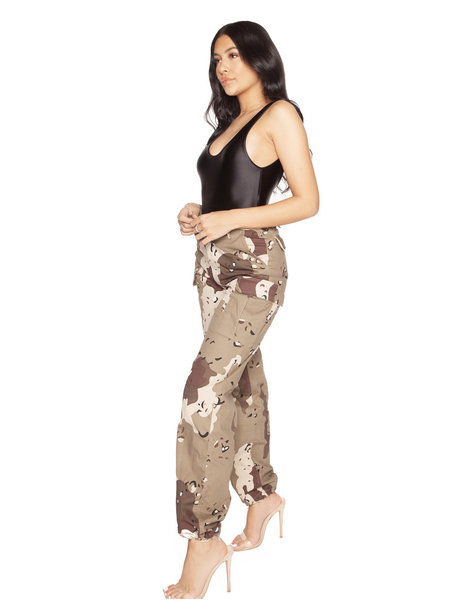 La Sisters La Sisters Camouflage Pants - Beige