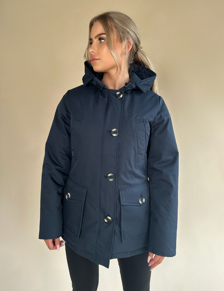 Navy on sale parka womens