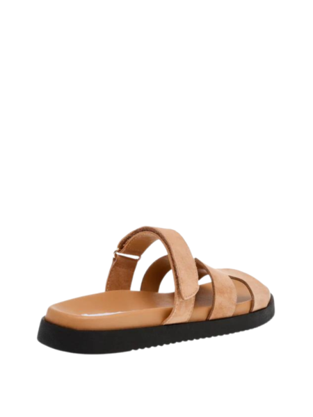 Steve Madden Steve Madden Missile Sandal - Sand Suede