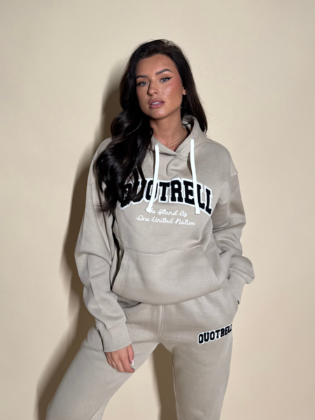 Quotrell Women University Set - Taupe/White Quotrell Women University Set - Taupe/White