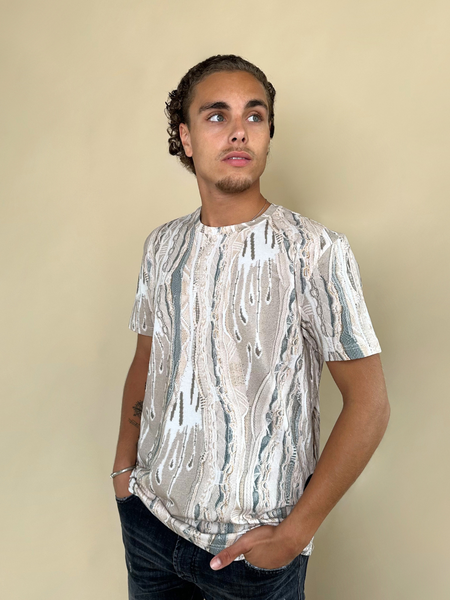 Carlo Colucci Carlo Colucci 3D Knit-Print T-Shirt C3486 - Camel Multicolor Carlo Colucci 3D Knit-Print T-Shirt C3486 - Camel Multicolor