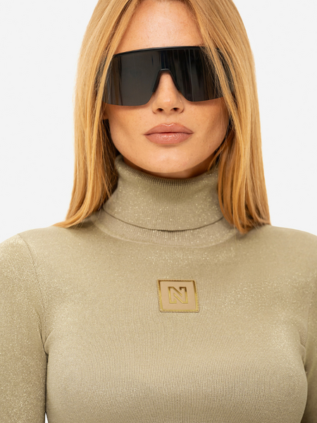 Nikkie Noroton Shiny Turtleneck - Gold Nikkie Nikkie Noroton Shiny Turtleneck - Gold