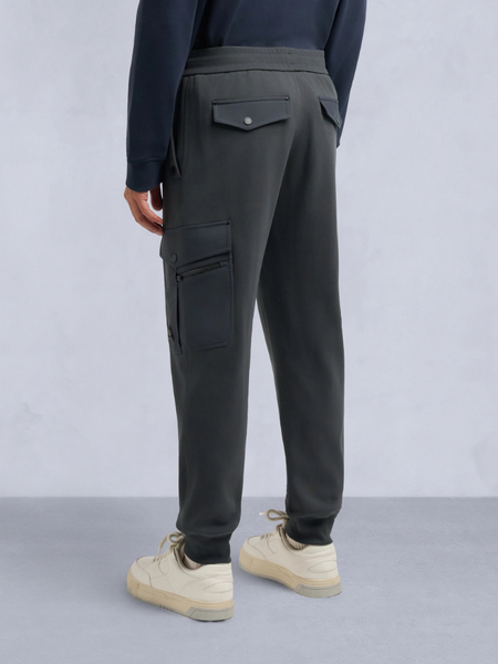 Moose Knuckles Men Dalon Jogger - Cement Moose Knuckles Moose Knuckles Men Dalon Jogger - Cement