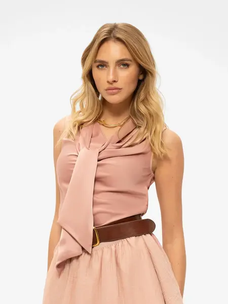 Nikkie Provo Satin Top - Blush