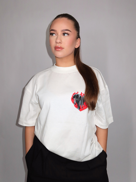 Croyez Croyez Women Heart On Fire T-Shirt - Off-White