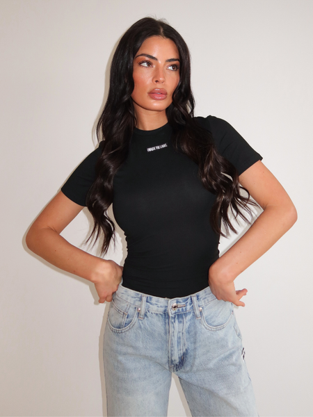 Unique The Label Jacky Short Sleeve - Black/Black