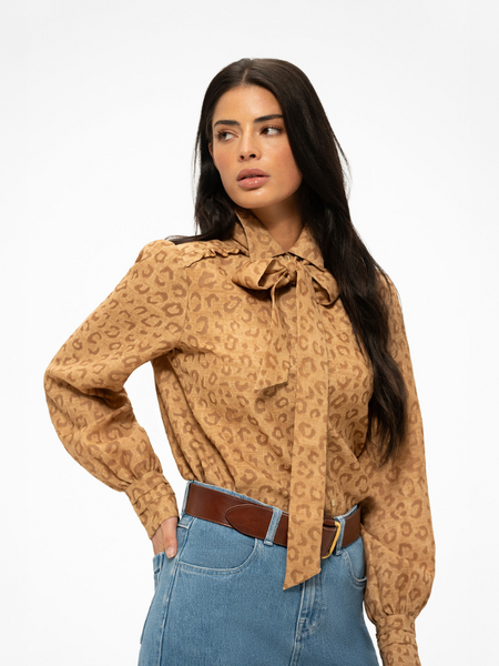 Nikkie Pragues Leopard Blouse - Travertine Nikkie Nikkie Pragues Leopard Blouse - Travertine