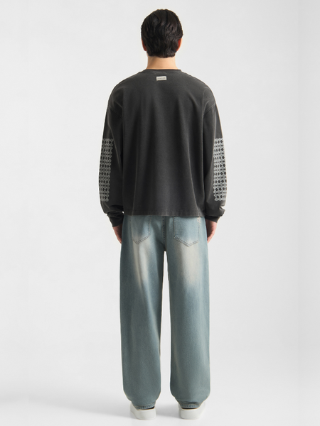 Don't Waste Culture Don't Waste Culture Himariyu Sweater - Washed Black