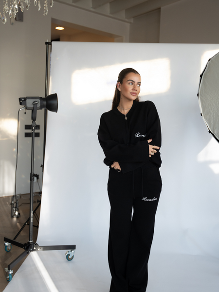 Reinders Reinders Lounge Zipper Cardigan - True Black