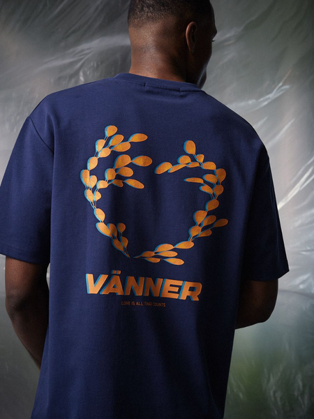 Vanner Vanner Love is All Tee - Navy