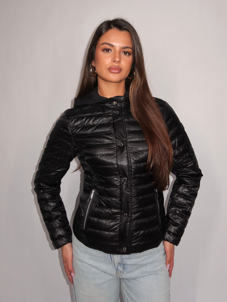 Moose Knuckles Women Cloud Walker Short Jacket - Black/Black