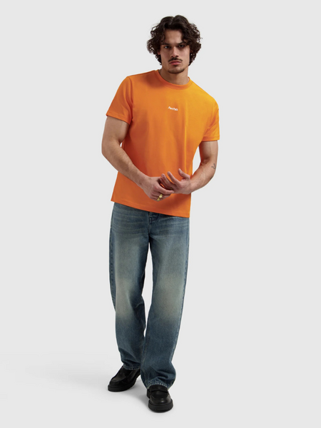 Pure Path Bold Emblem T-Shirt - Oranje Pure Path Pure Path Bold Emblem T-Shirt - Oranje