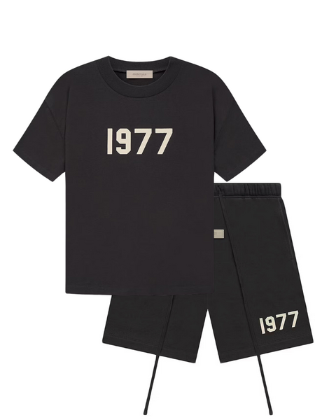 Fear of God Fear of God Kids 1977 Essentials Combi-Set - Iron Fear of God Kids 1977 Essentials Combi-Set - Iron