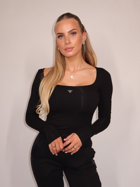 Guess Longsleeve Square NK Larissa Bodysuit - Jet Black Guess Guess Longsleeve Square NK Larissa Bodysuit - Jet Black