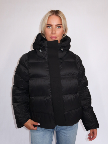 Airforce Airforce Women Kaia Jacket - True Black Airforce Women Kaia Jacket - True Black
