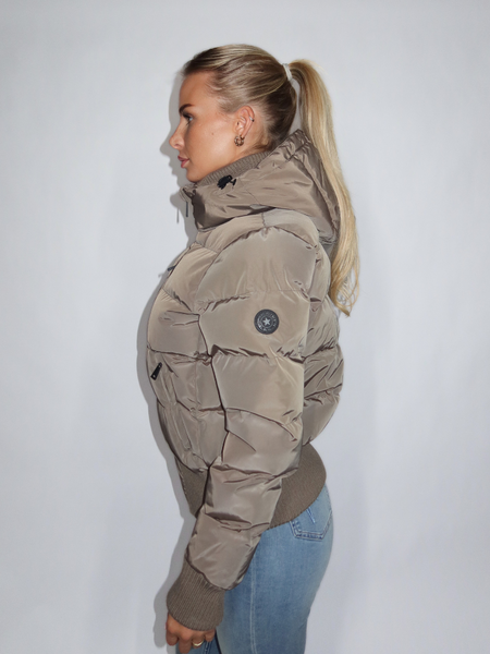 Airforce Women Tate Bomber - Cub Airforce Airforce Women Tate Bomber - Cub