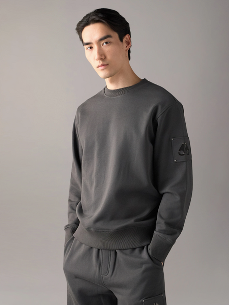 Moose Knuckles Moose Knuckles Men Hartsfield Crewneck - Cement Moose Knuckles Men Hartsfield Crewneck - Cement