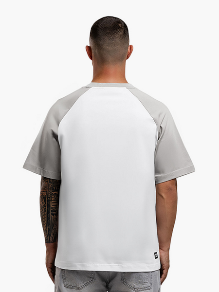 JorCustom Handscript2.0 Raglan T-Shirt - White-LightGrey JorCustom JorCustom Handscript2.0 Raglan T-Shirt - White-LightGrey